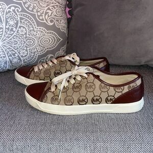 Michael Kors City Sneaker 🧸